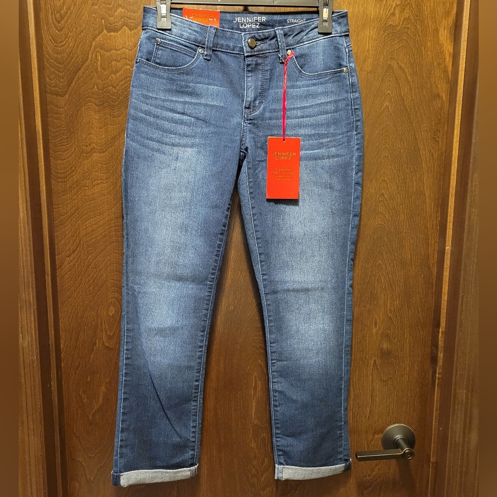 NWT Jennifer Lopez Dark Blue Ankle/Cropped Jeans
